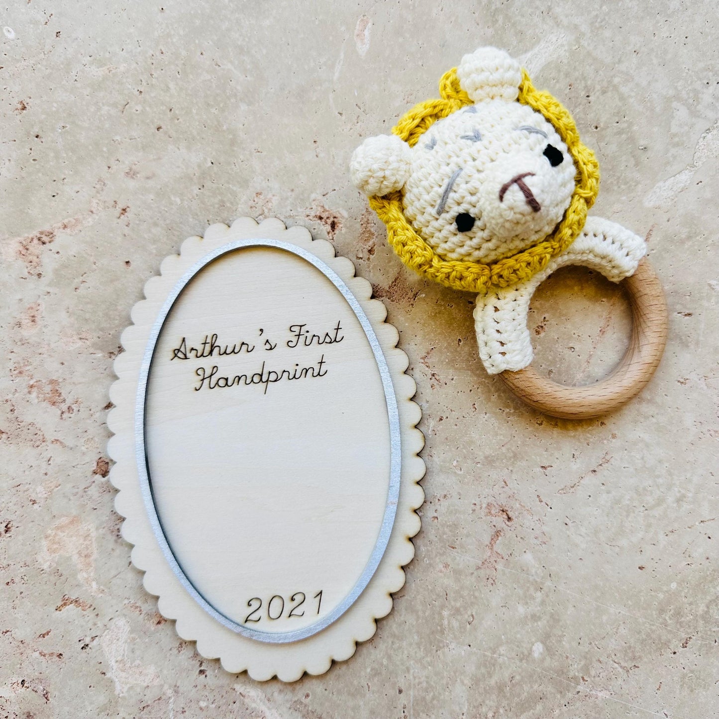 Scalloped Edge Oval Tag | Ornament Keepsake - Digital Download